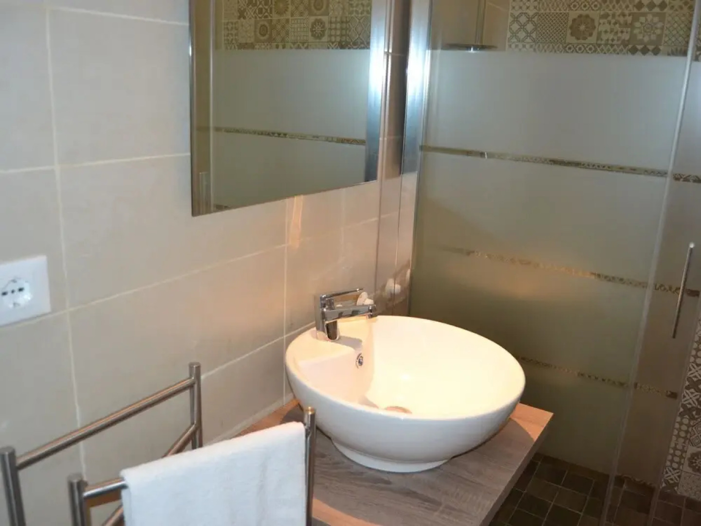 Charming Cottage With Private Terrace Surrounded by Nature With Shared Pool