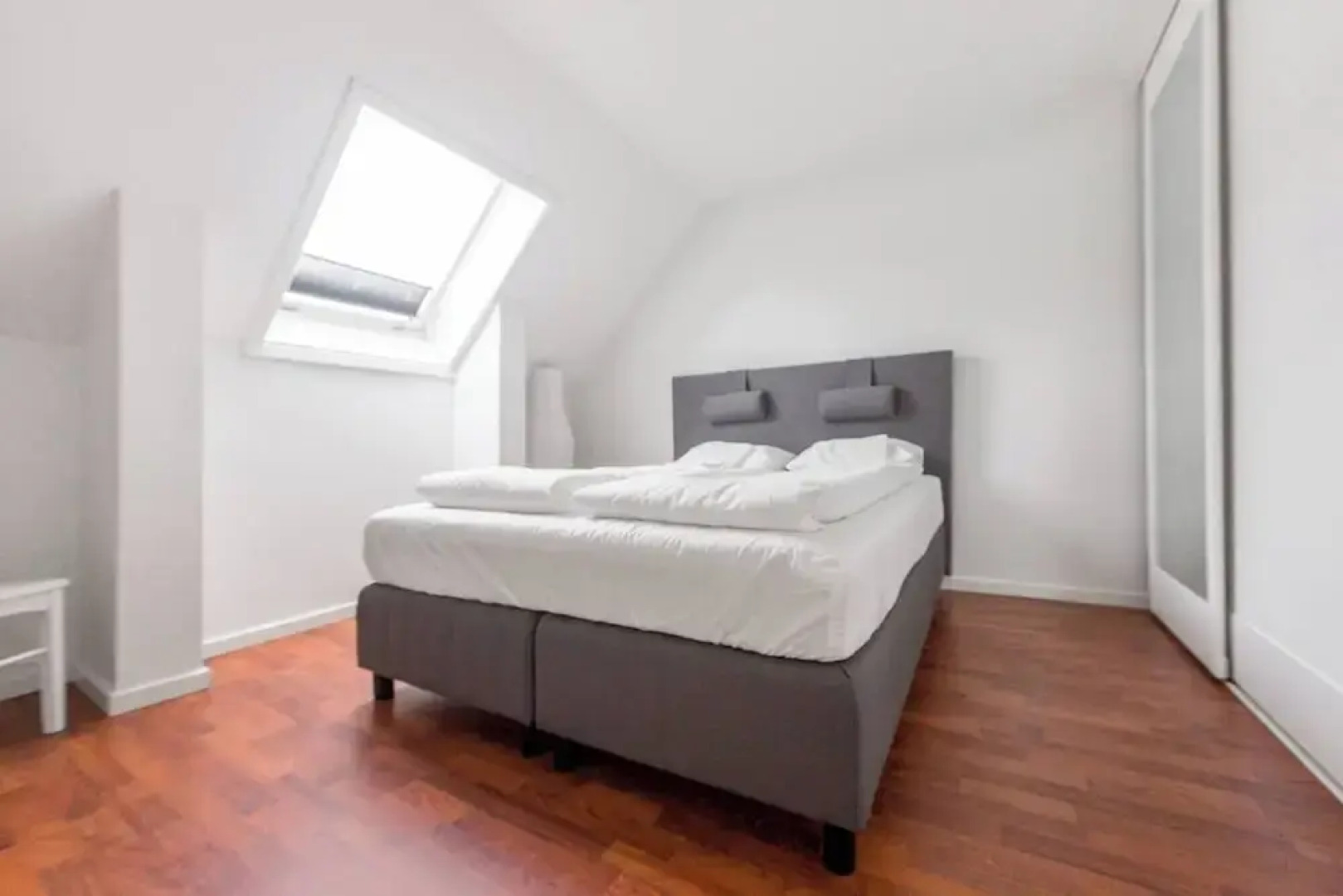 Penthouse by Brosundet, Free Parking Space