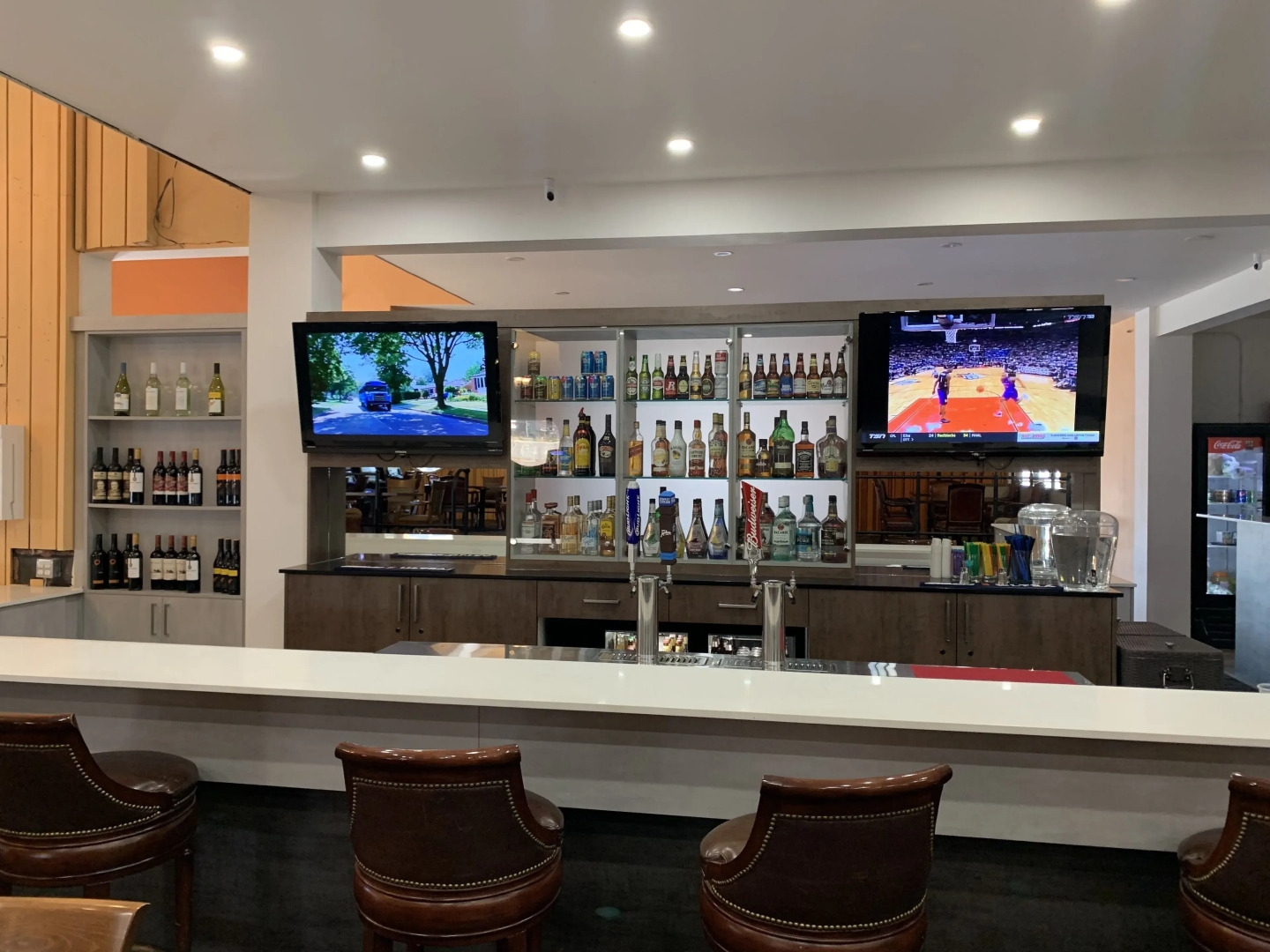 Medicine Hat Inn & Suites