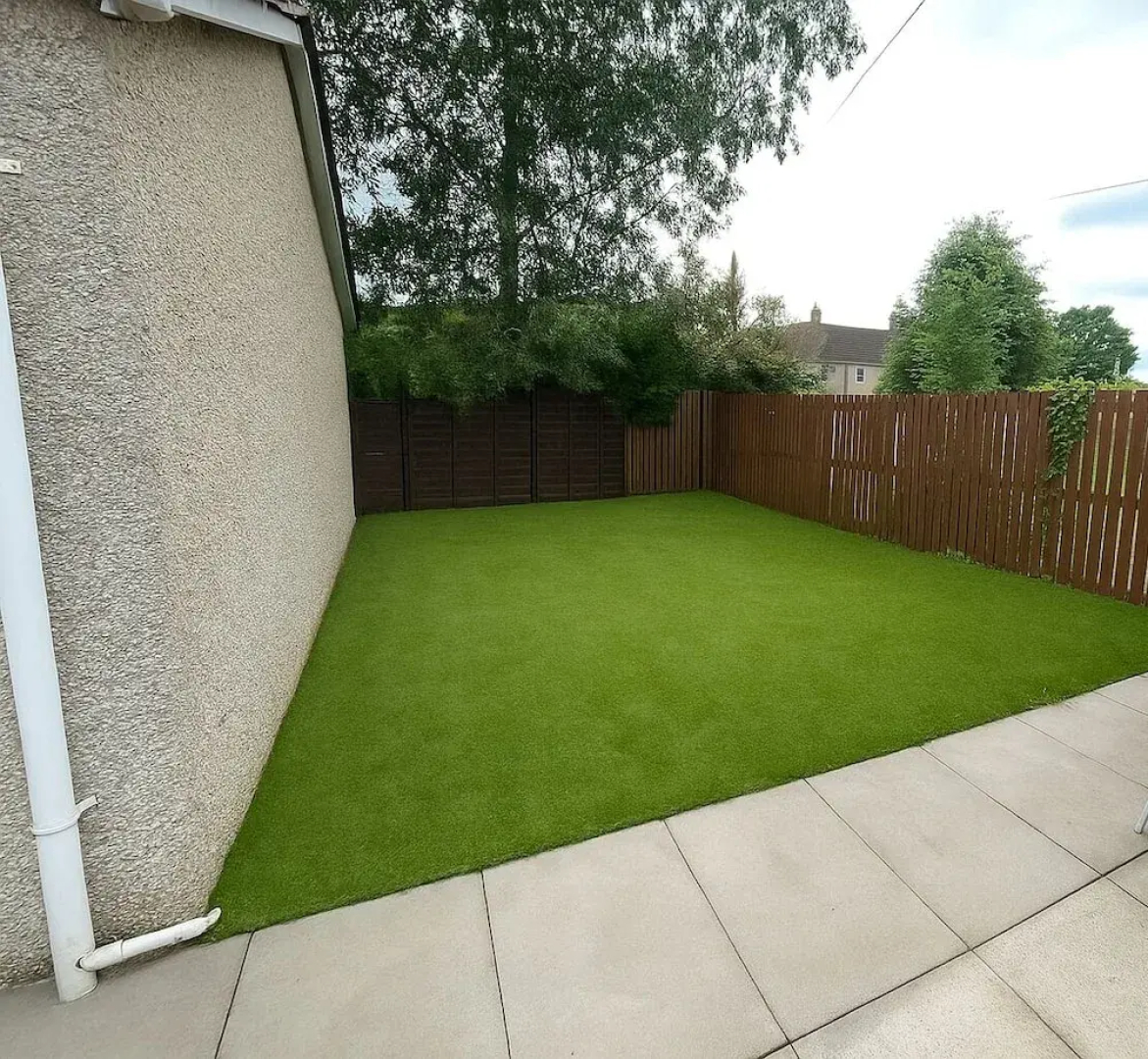 Register House - 4 bed 1 bath