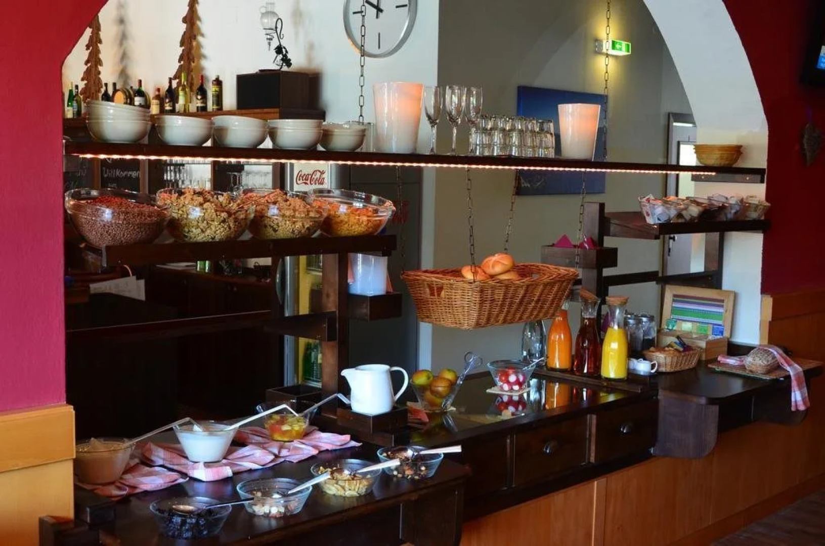 Dahoam by Sarina - Rooms  Suites