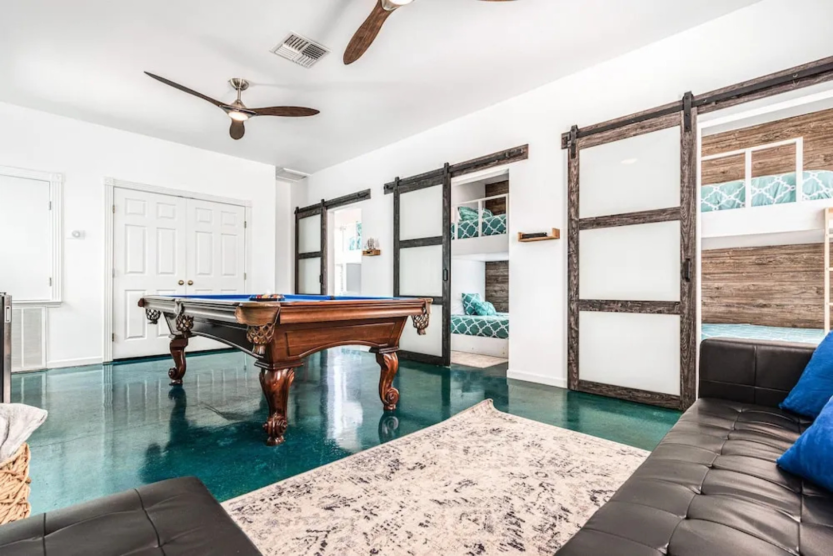 Blue Fin House- Pet Friendly & Boardwalk to the Beach!