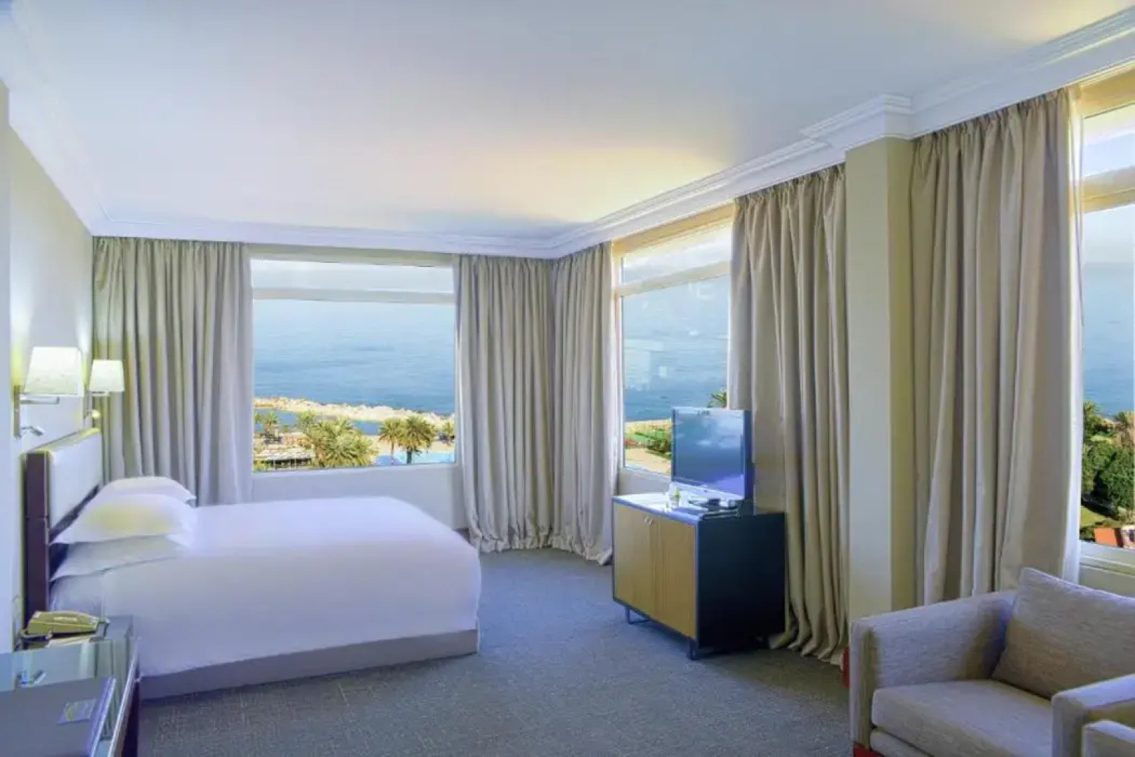 Portemilio Hotel And Resort