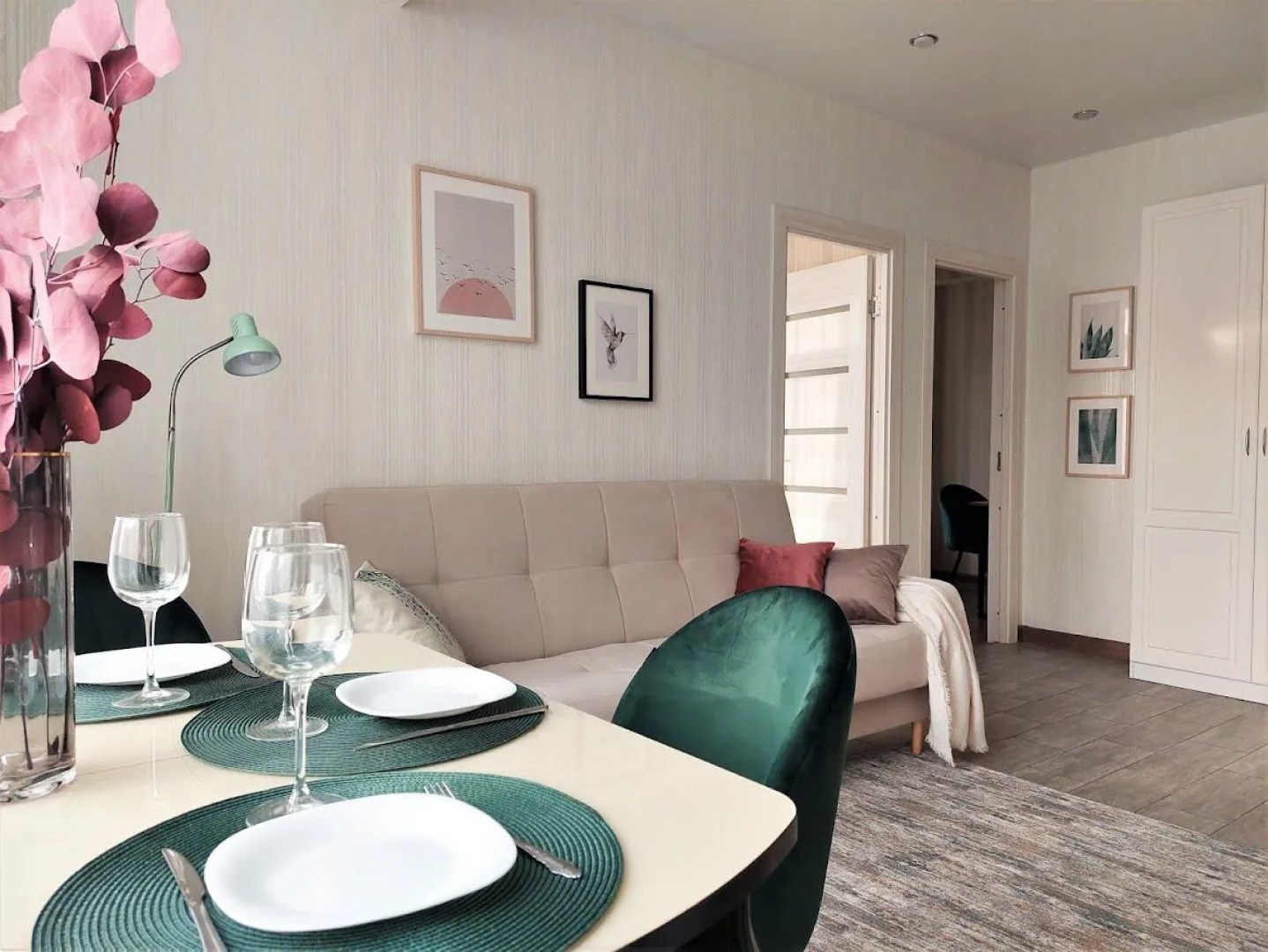 ЖК Лето Deluxe Apartment