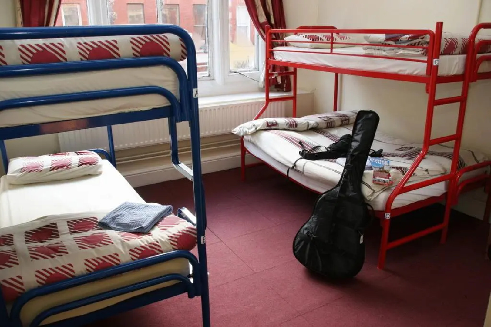 Kinlay House Hostel