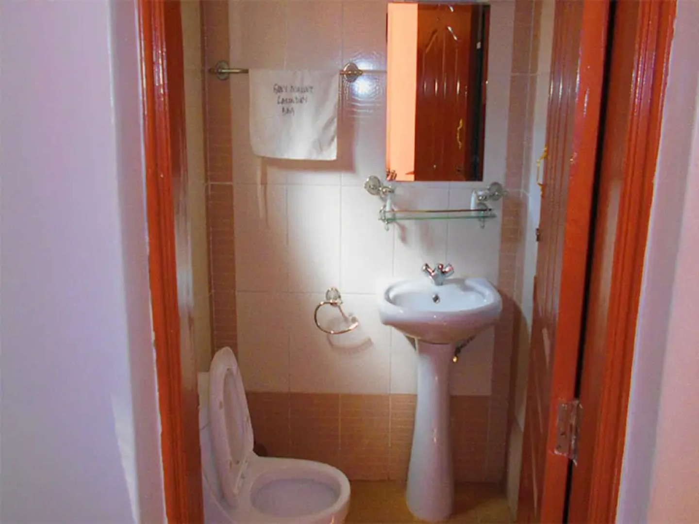 DewChurch Drive Hotel