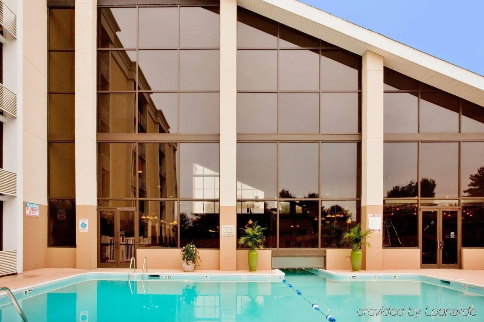 Holiday Inn Roanoke Airport – Conference CTR by IHG