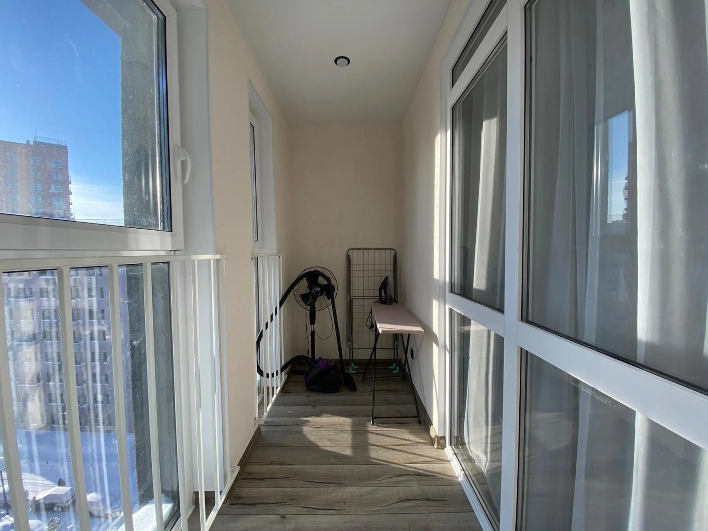 Апартаменты на улице Сергея Джабровского 4