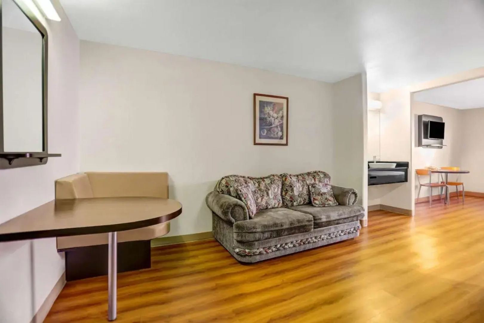 Superstition Inn and Suites