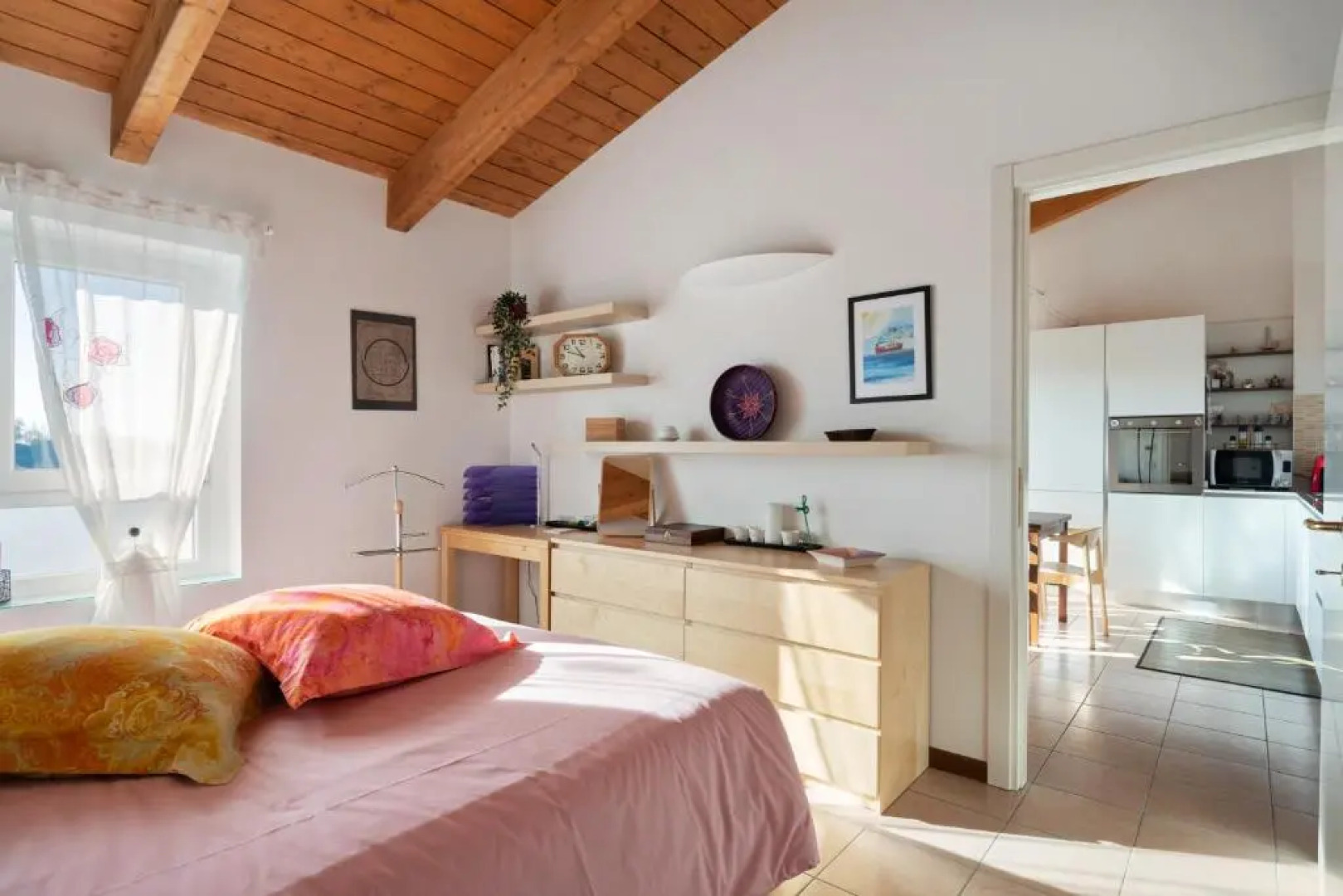 Bright Apartment Como Cavallasca