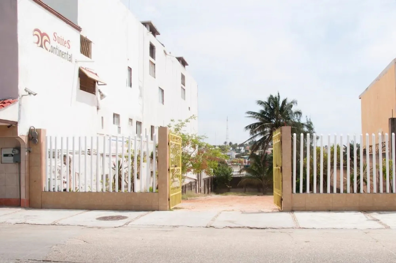 Hotel y Suites Continental