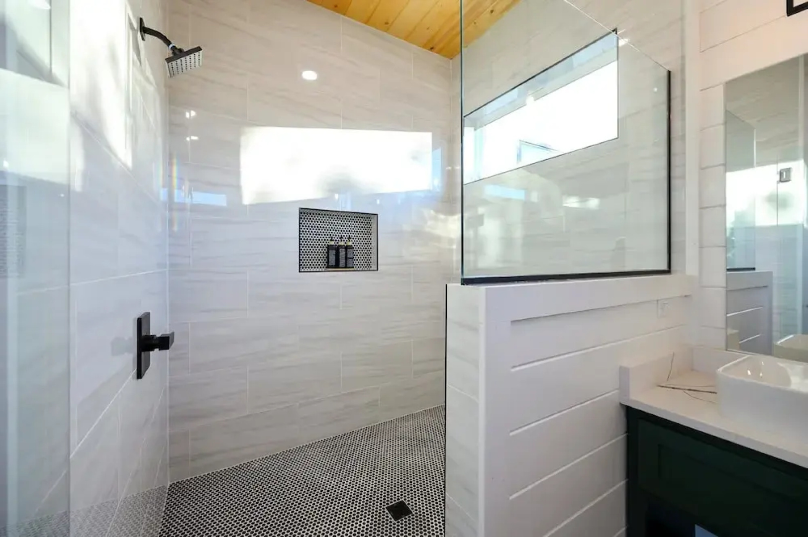 New, Modern, Bunk Room, Game Room, Playground, Hot tub