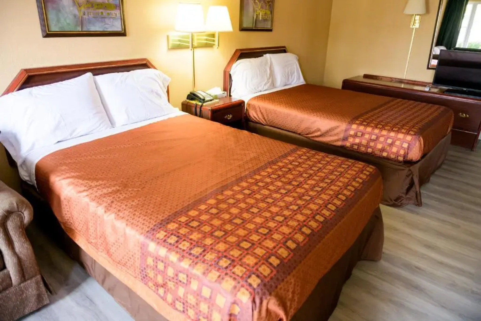 Kings Inn Hot Springs