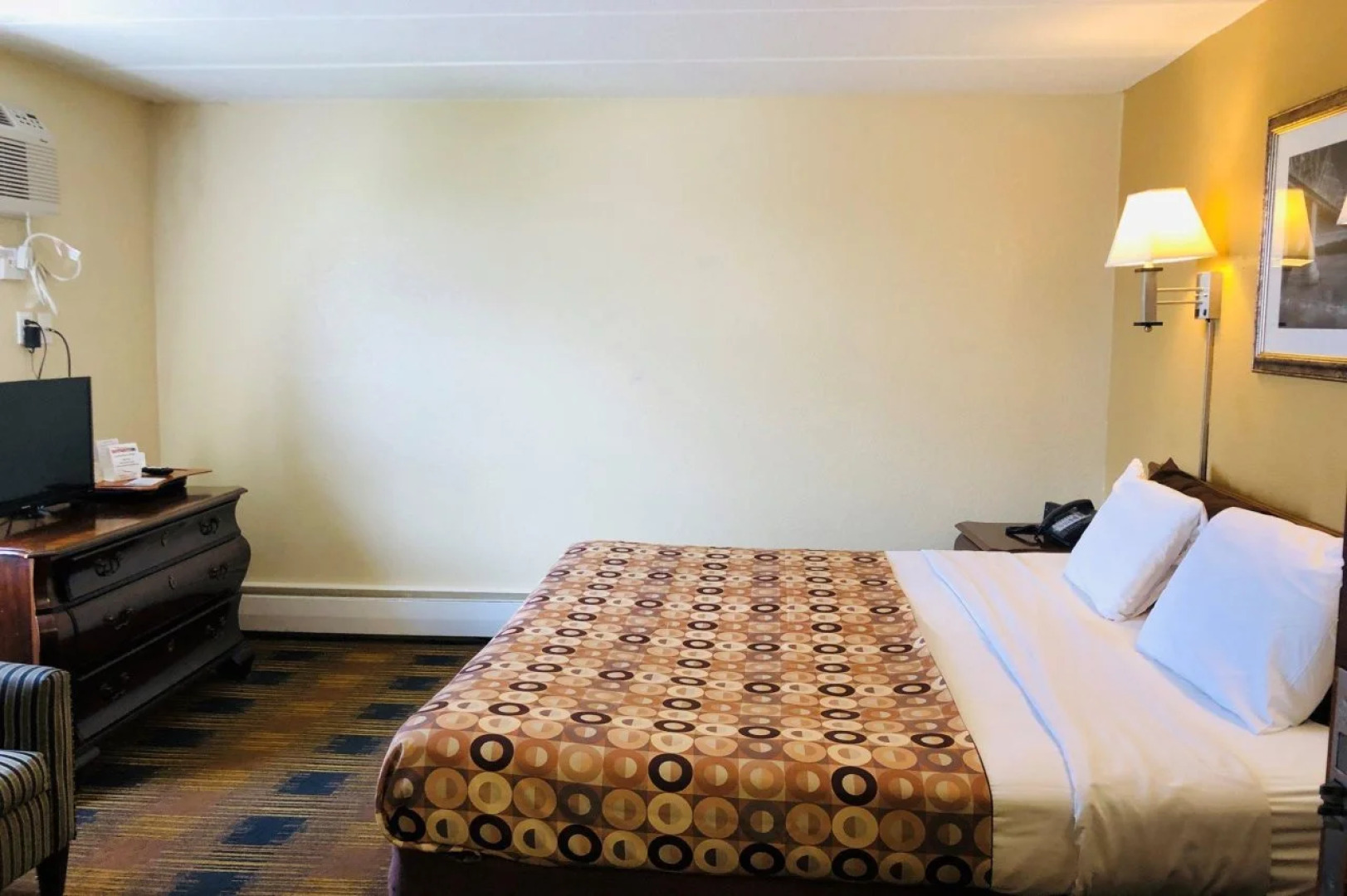 Red Carpet Inn Rochester