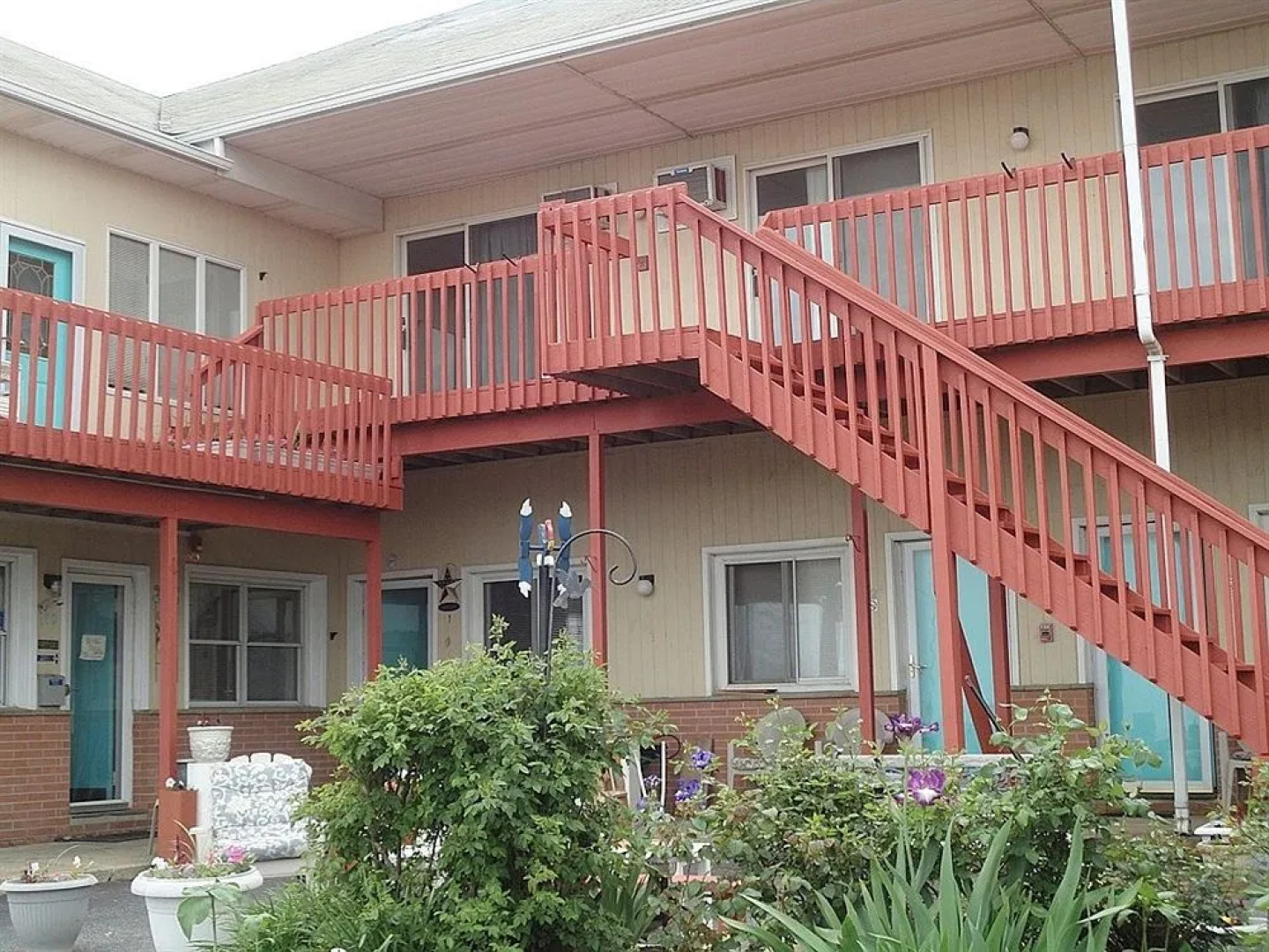 Ocean Court by the Sea