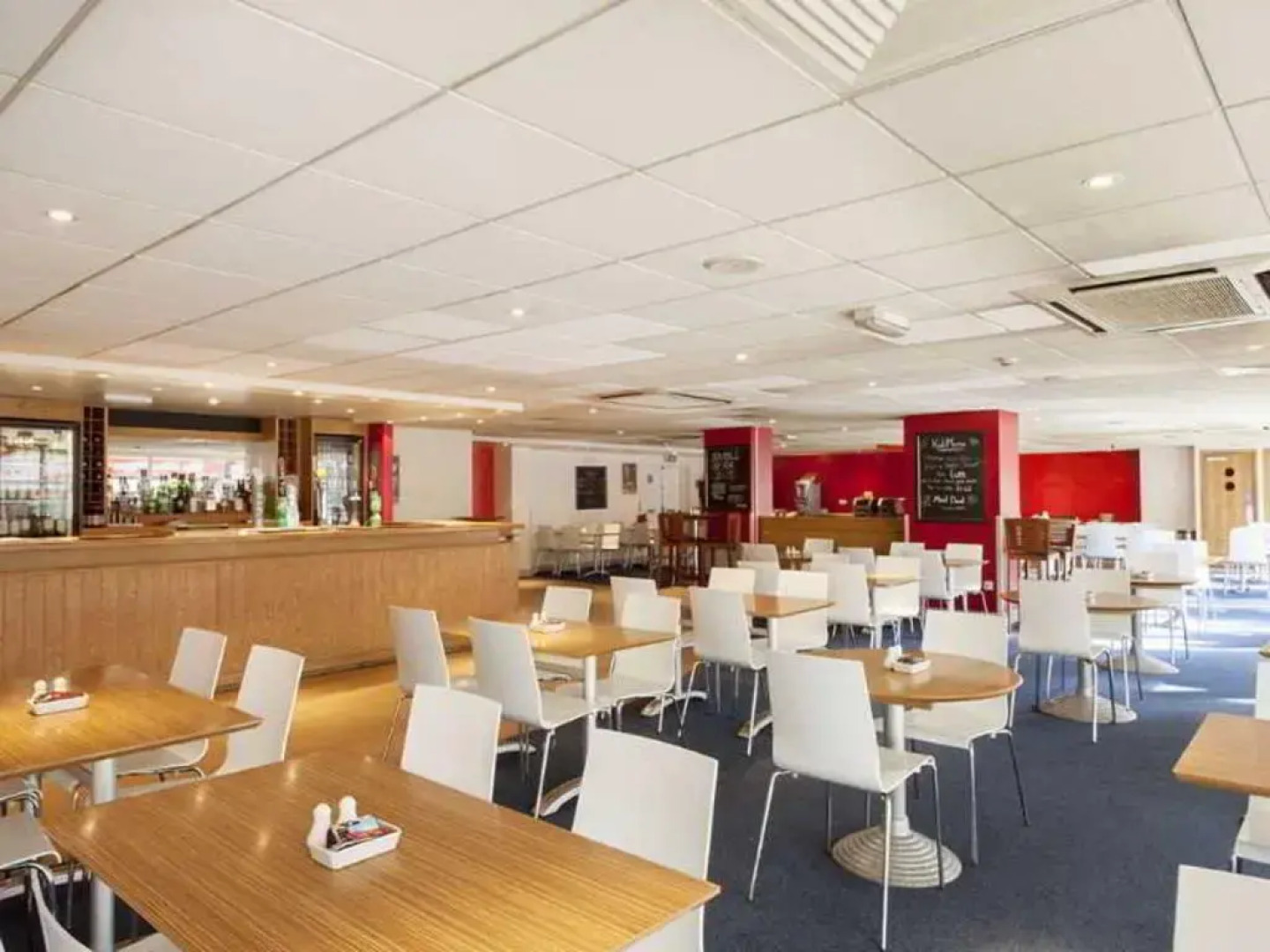 Travelodge London Kings Cross Royal Scot Hotel