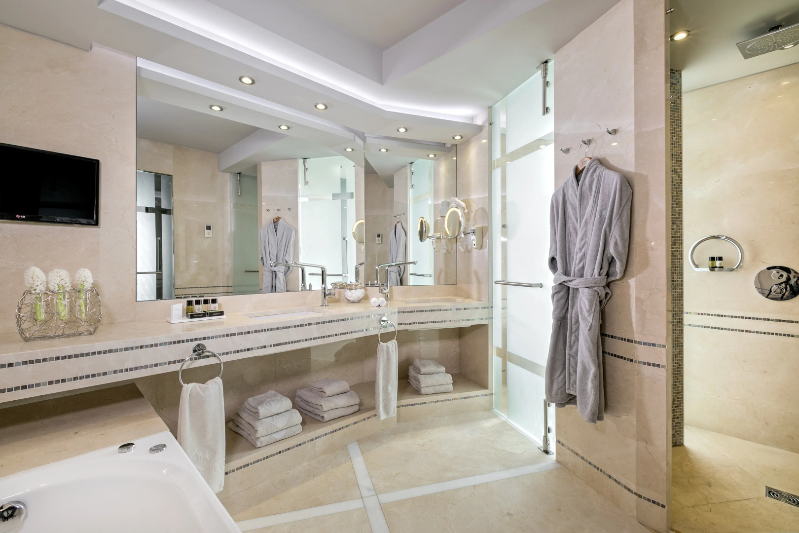 Divani Apollon Palace & Thalasso