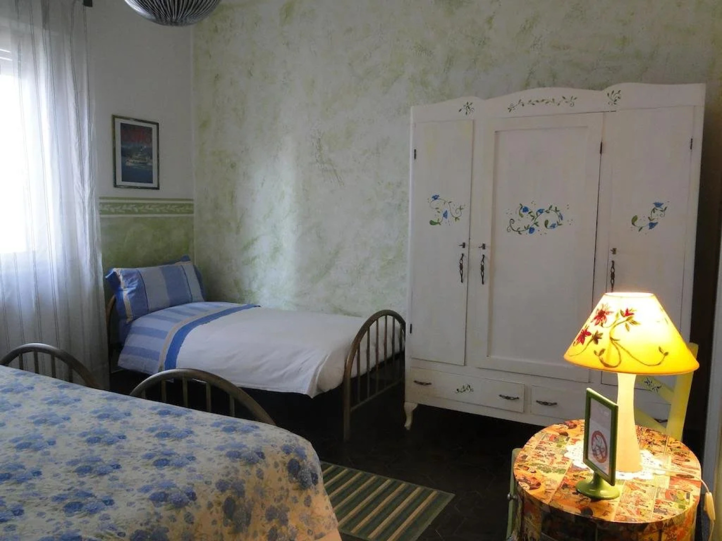 B&B Caslett