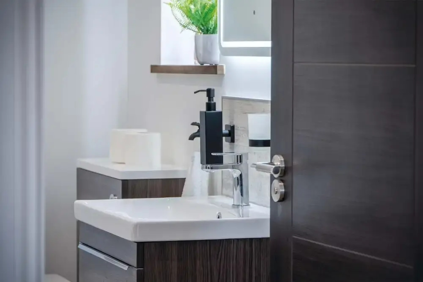 The Shed - 1 Bedroom - Cosheston