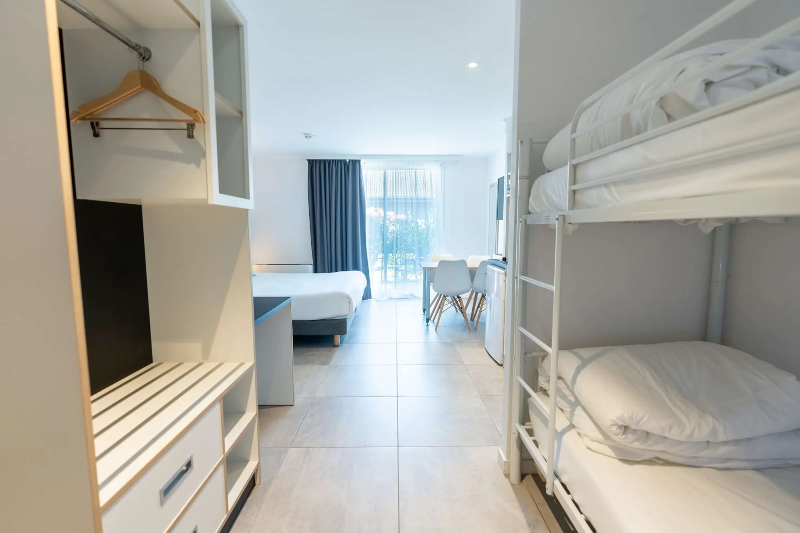 Appart'hôtel Kyriad Résidence Cabriès - Plan de Campagne