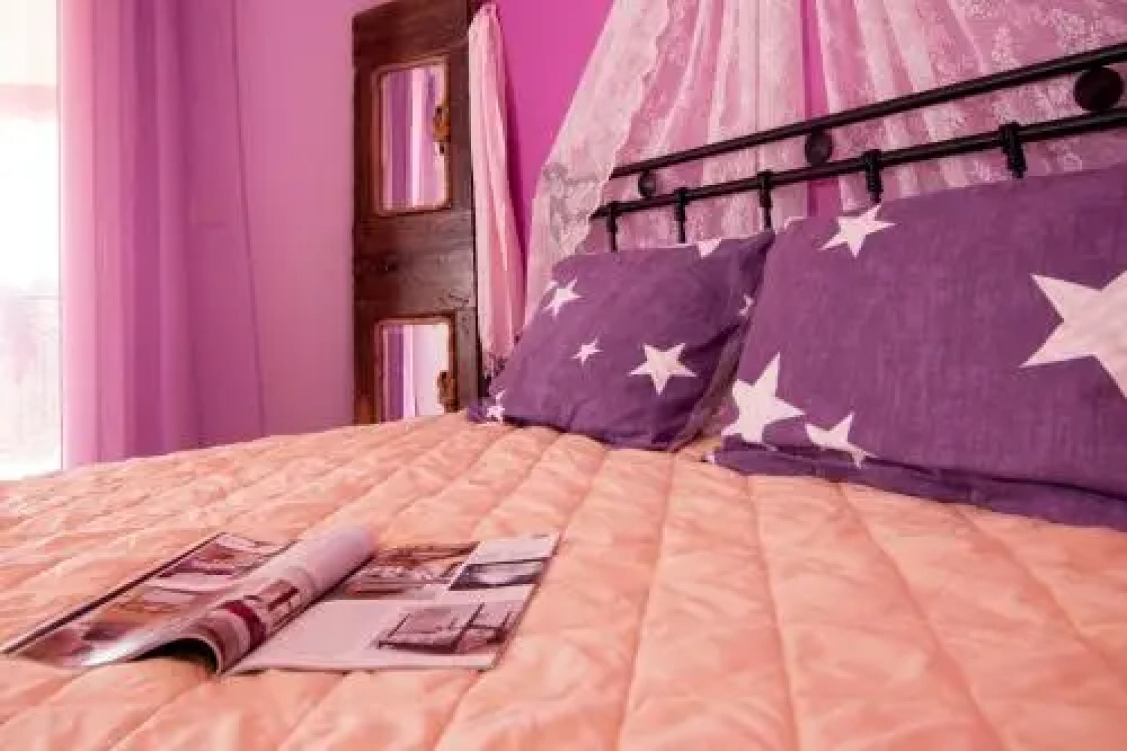 Evelina's Country House