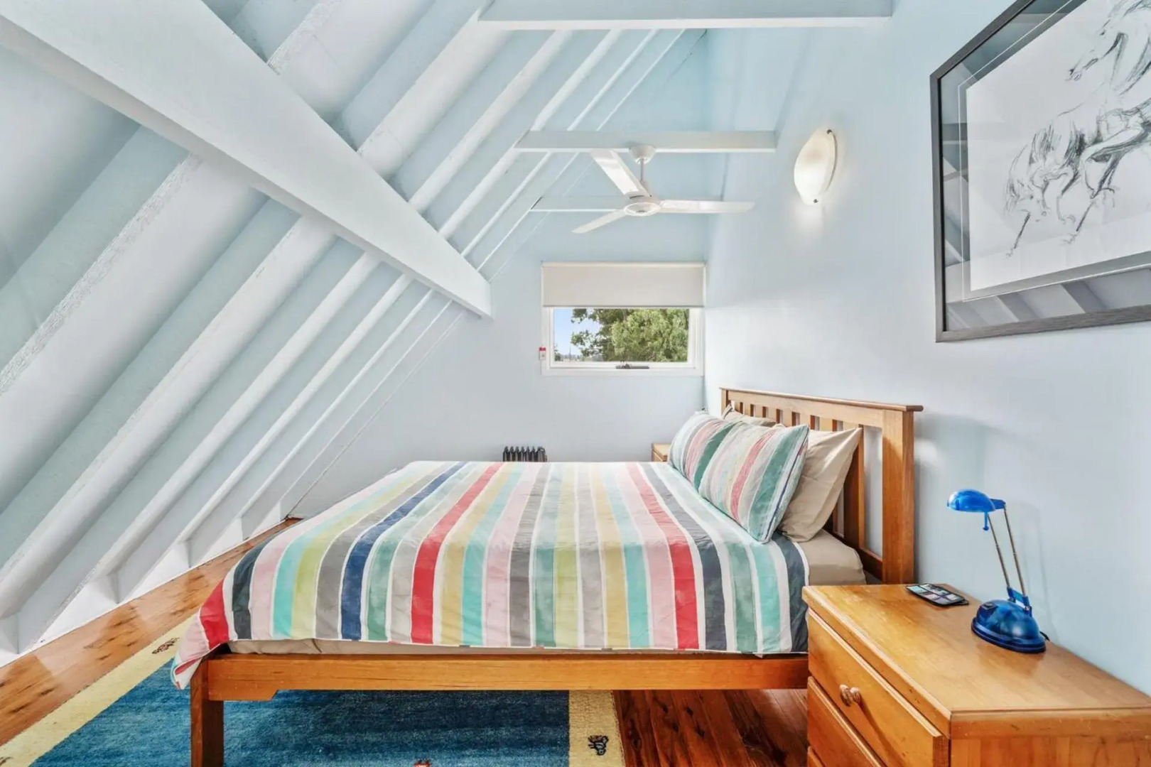 SORRENTO LAKESIDE Sanctuary Point 4pm check out Sundays