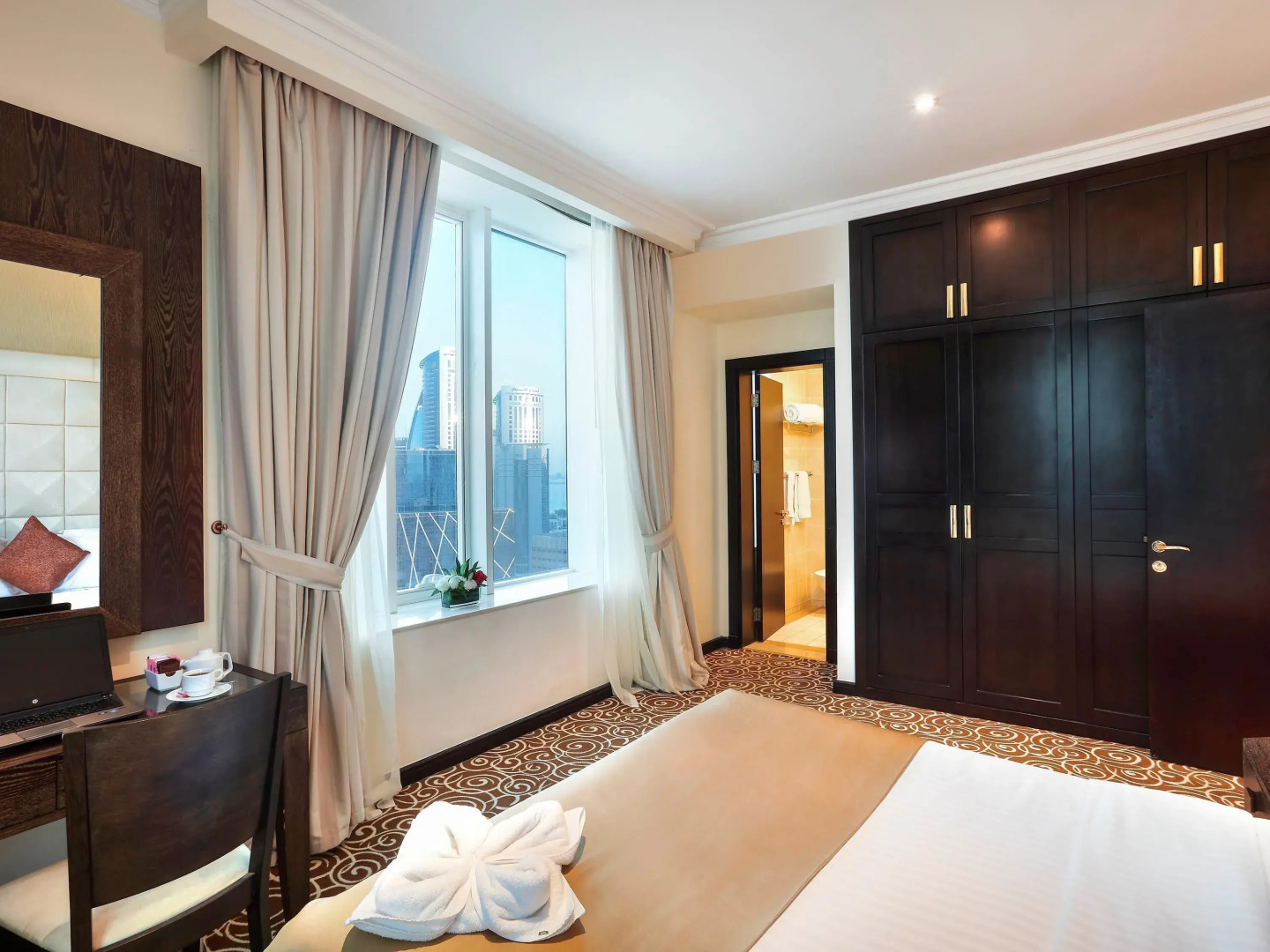 Mathema Premium Aparthotel