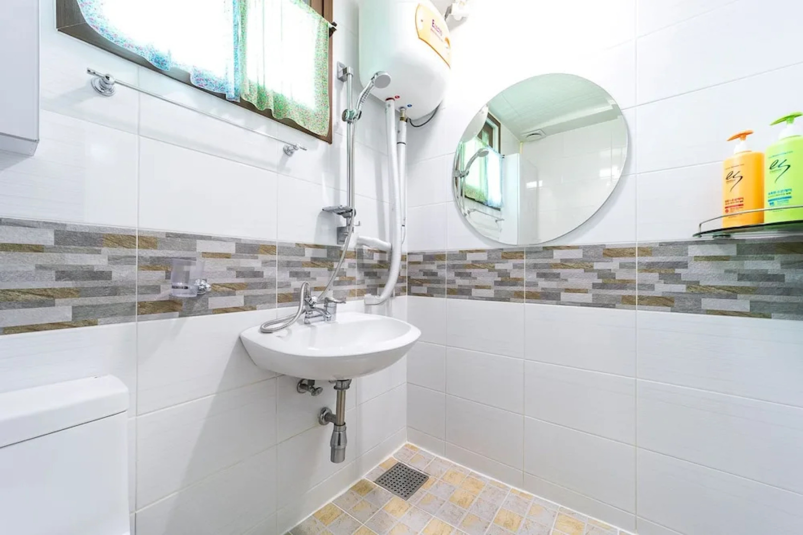 Uljin Dolbit Pension