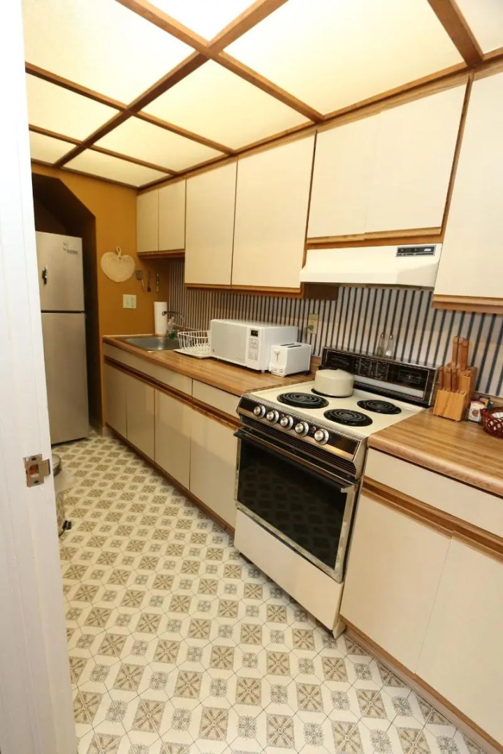 The Cornell Inn, Lenox & The Berkshires