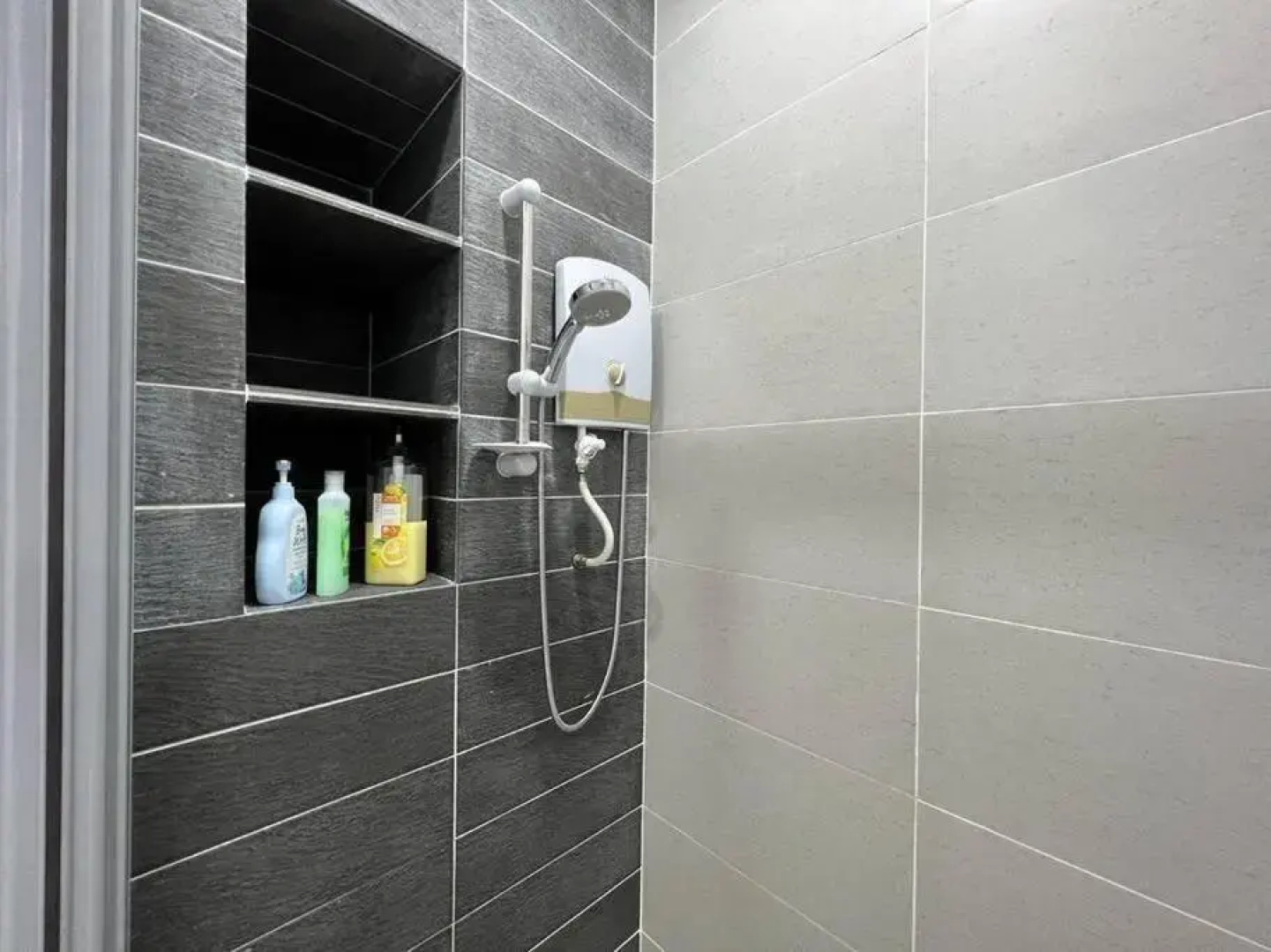 Le Pavilion Puchong 4-6pax 2R2B