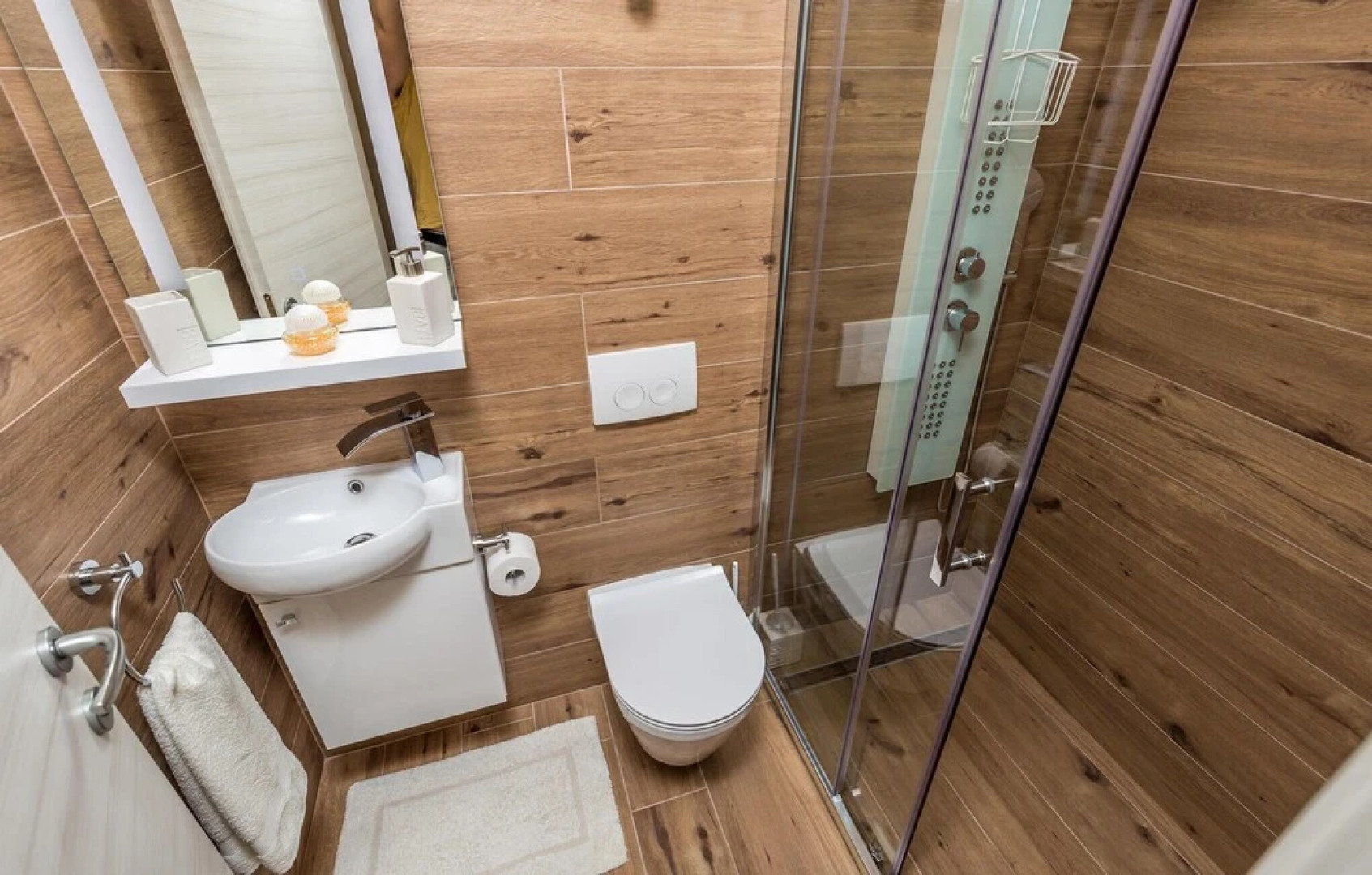 Beautiful Home in Mucici With 3 Bedrooms, Wifi and Outdoor Swimming Pool