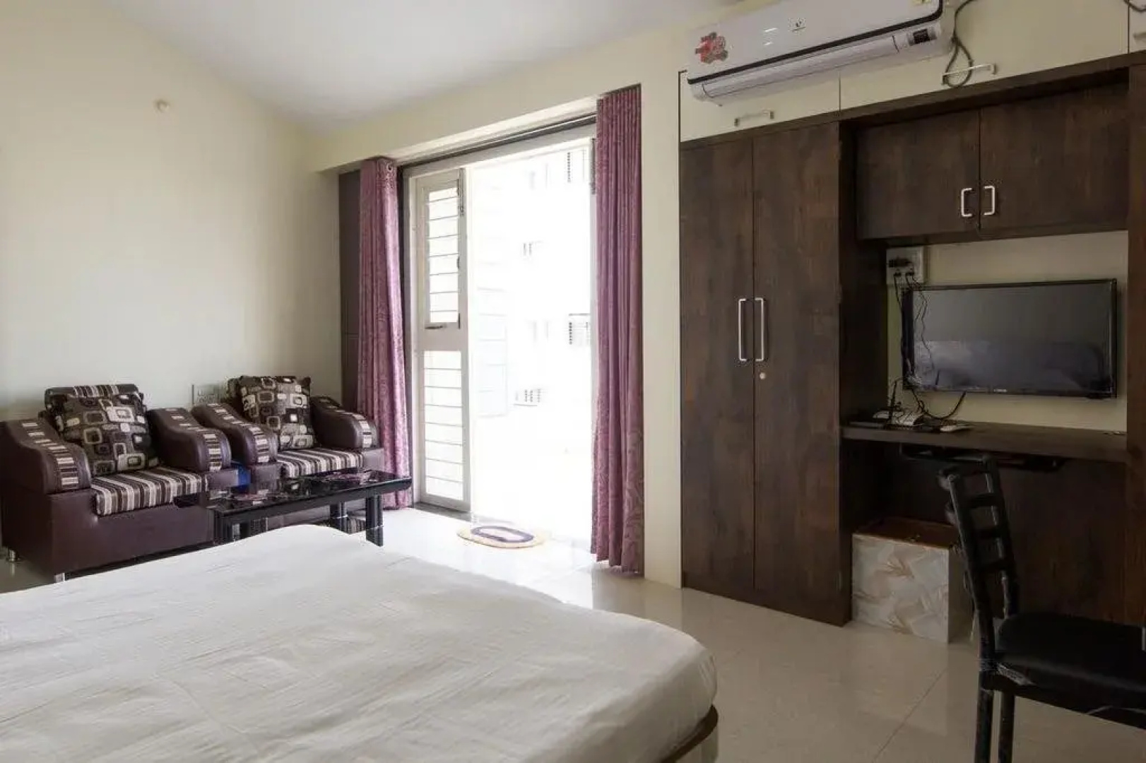 Relaxinn Hospitality Services