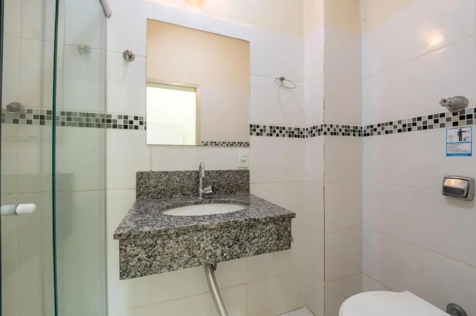 OYO Hotel L'Espace - Jaraguá Belo Horizonte