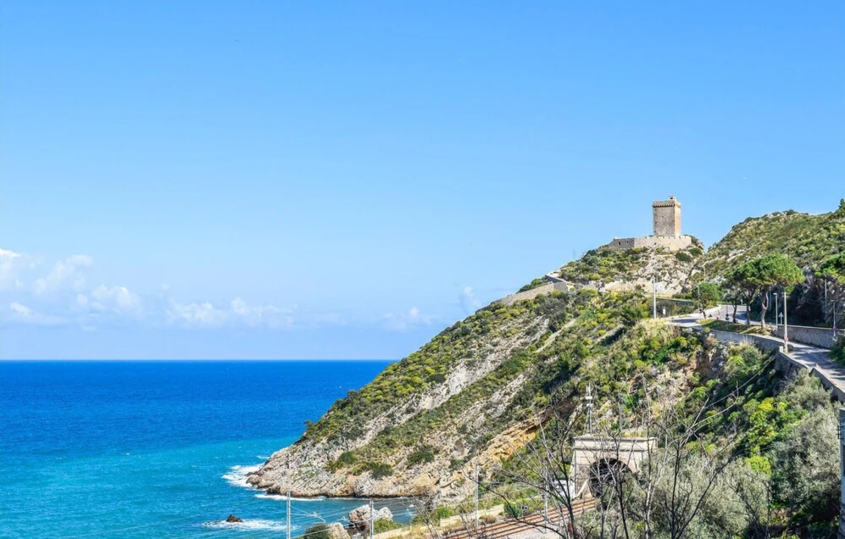 Awesome Apartment in Altavilla Milicia With 3 Bedrooms and Wifi