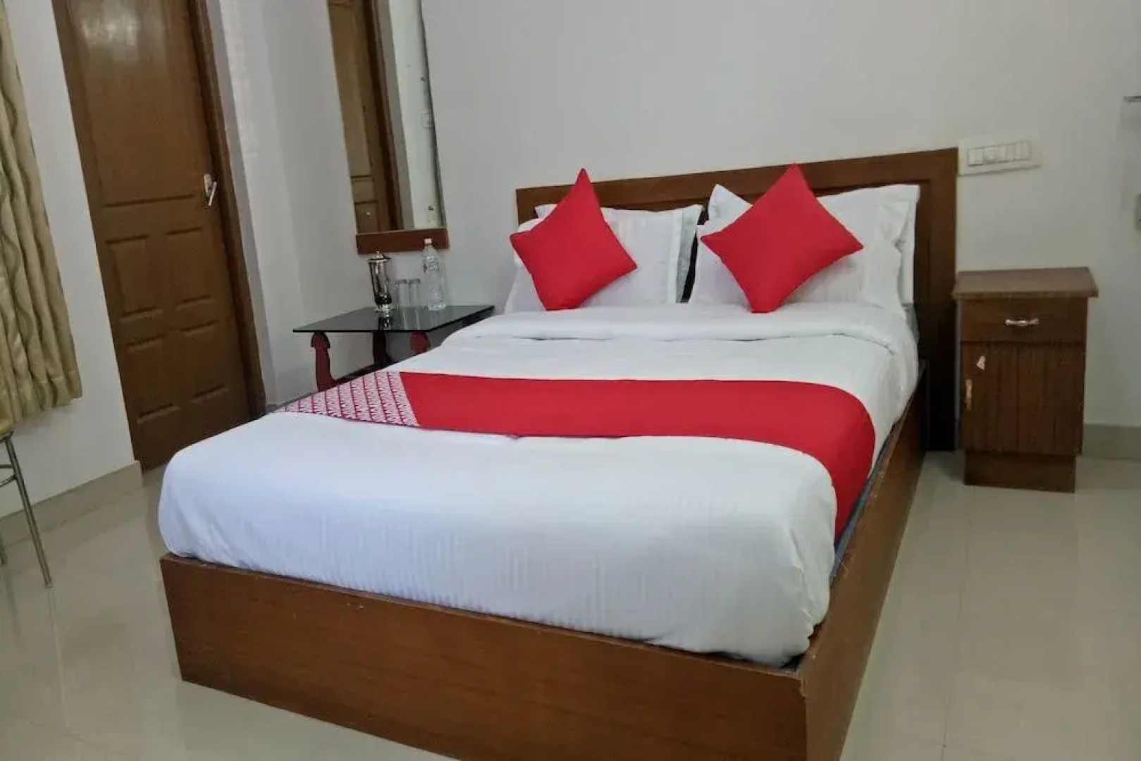 OYO 23503 Golden Valley Residency