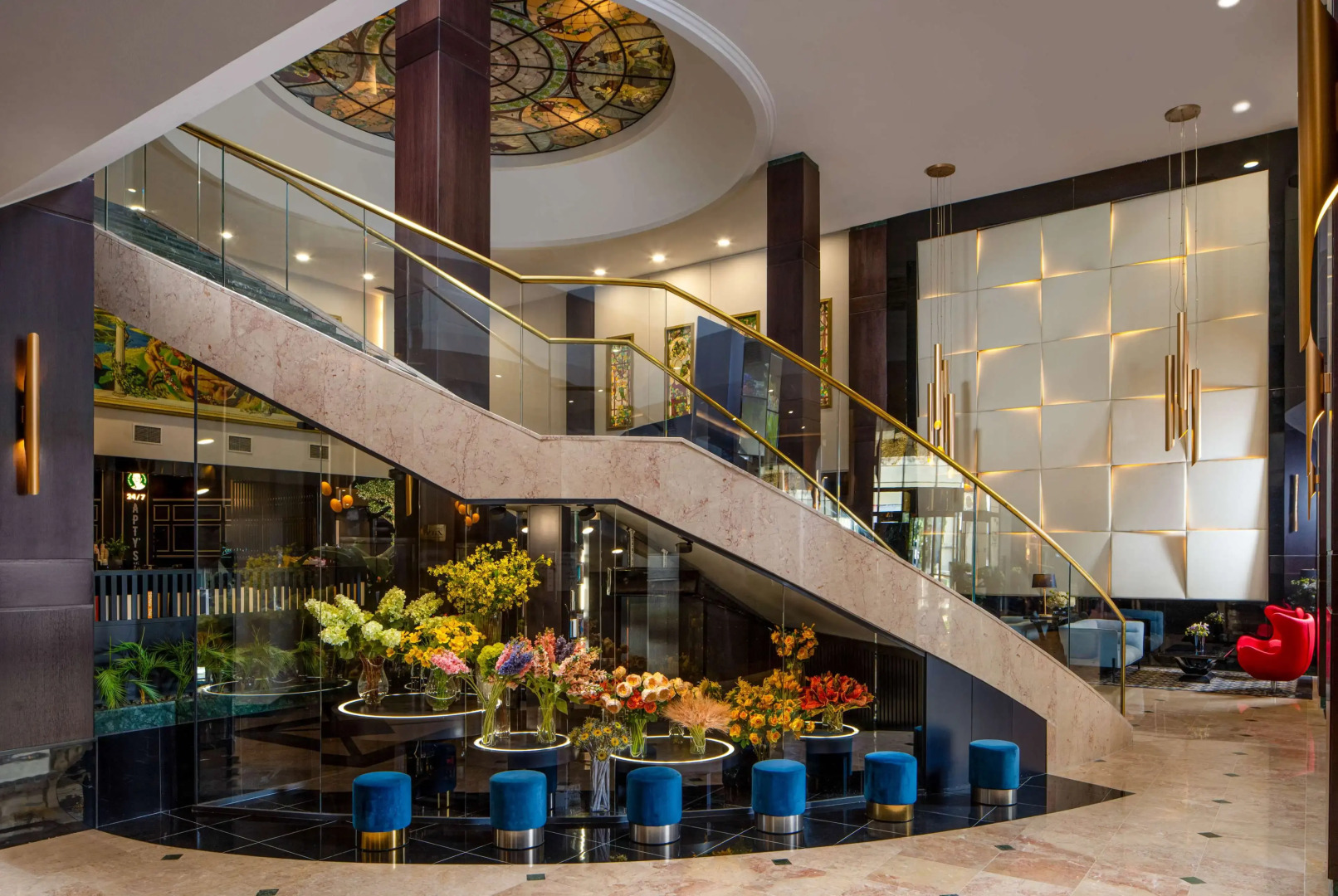 Отель Radisson Blu Leogrand