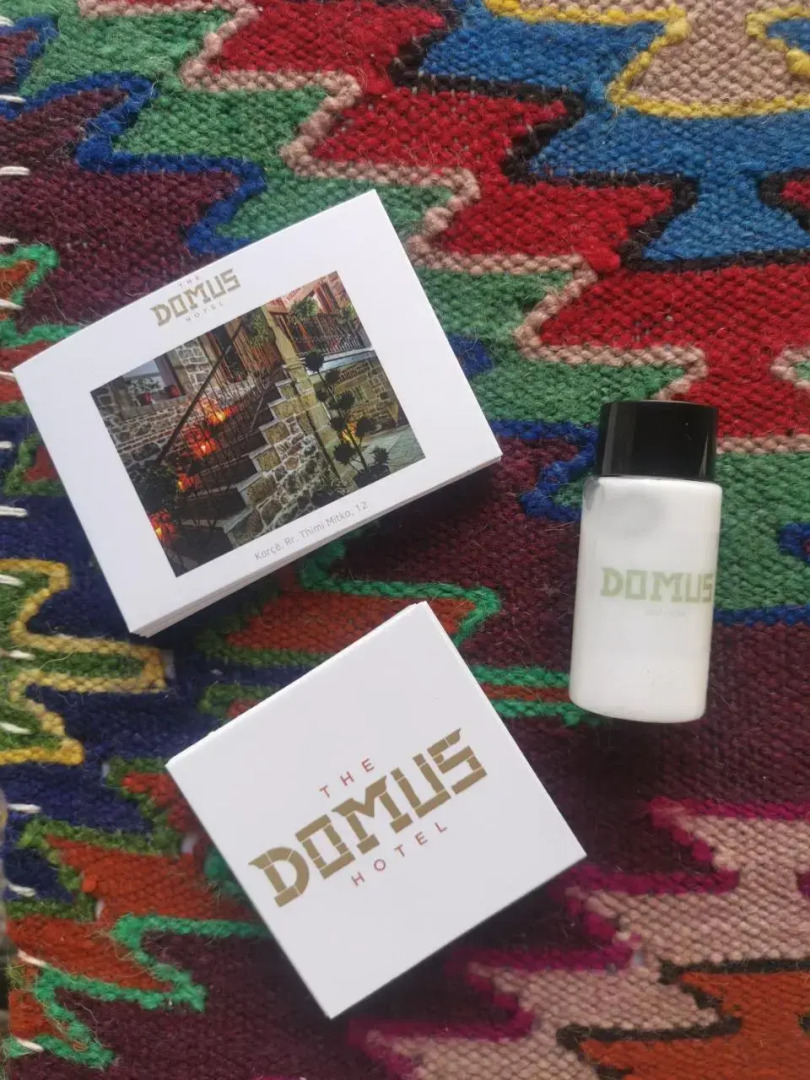 The Twins' House - Binjaket