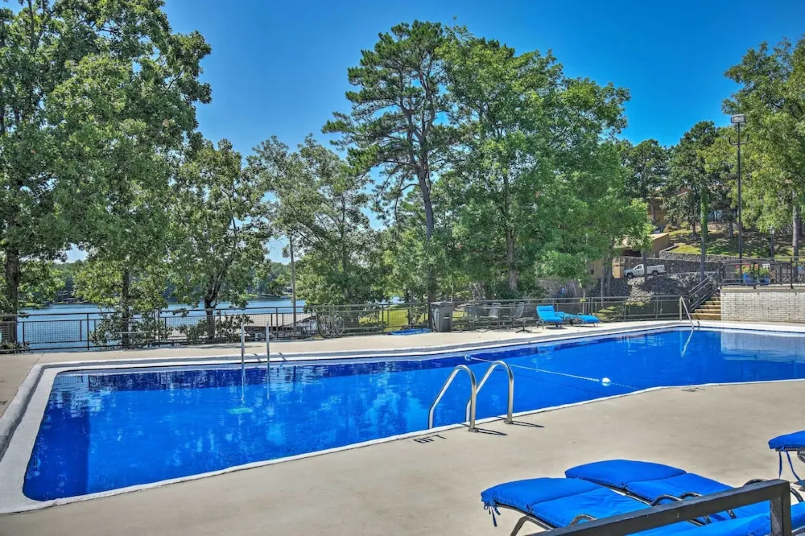 Pool & Views: 'seventh Heaven' Hot Springs Condo