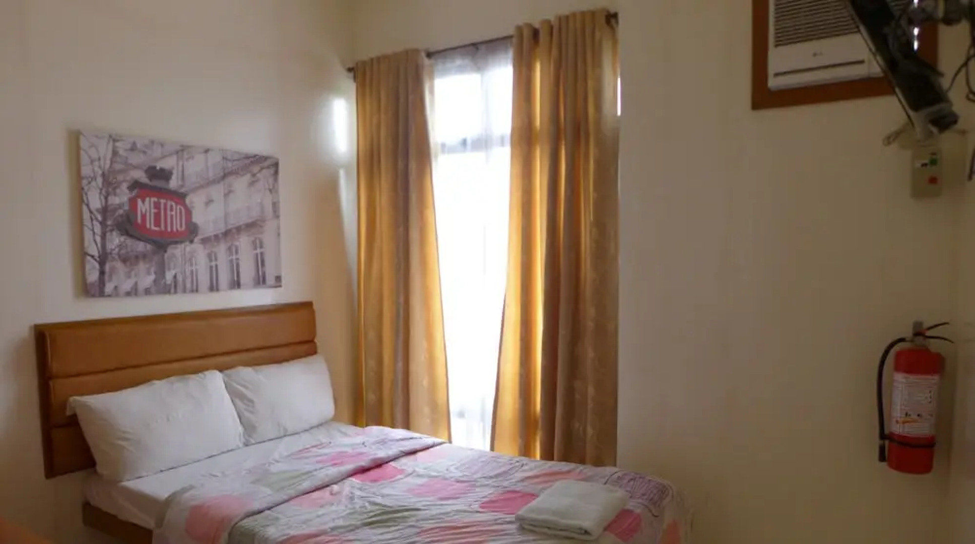 Rozen Suites Paradise