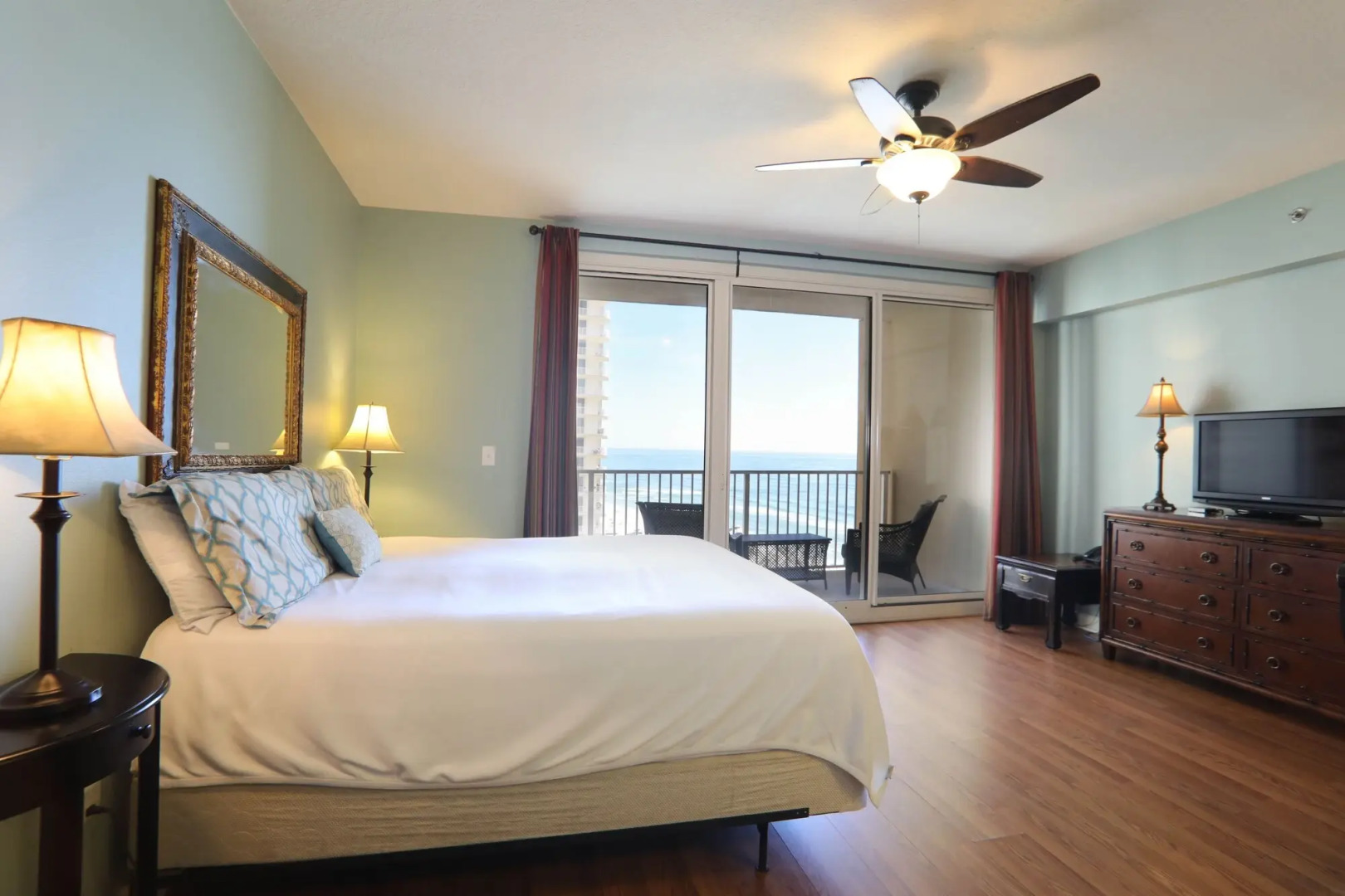 Shores of Panama Resort by Emerald View Management