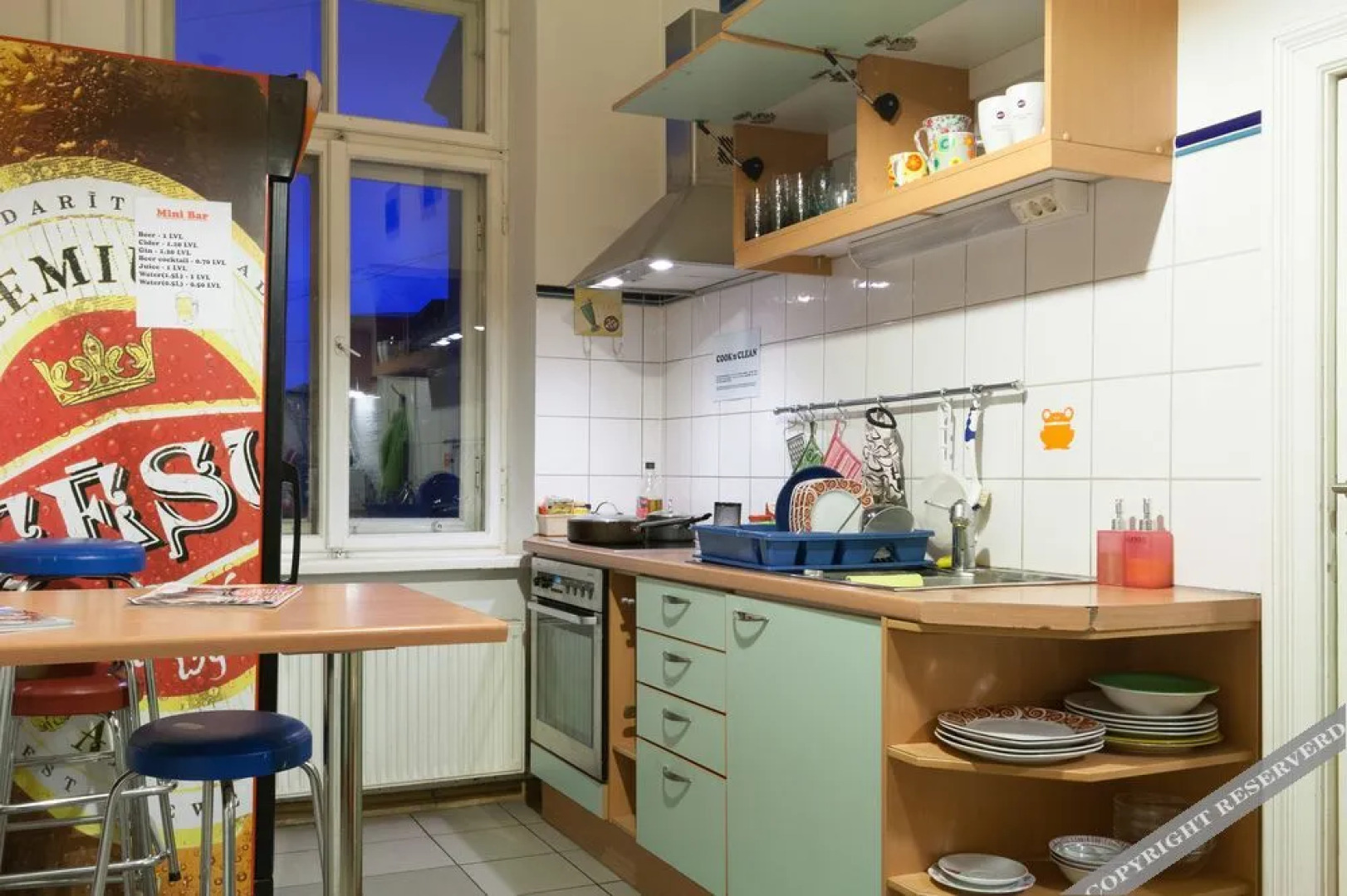 Barons City Central Hostel & Apartments