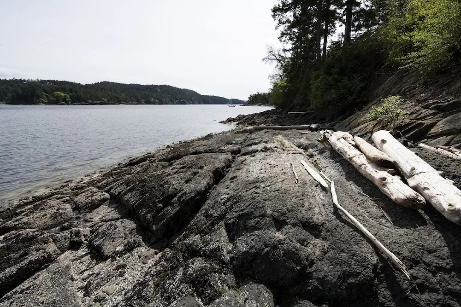 shangrila waterfront vacation home