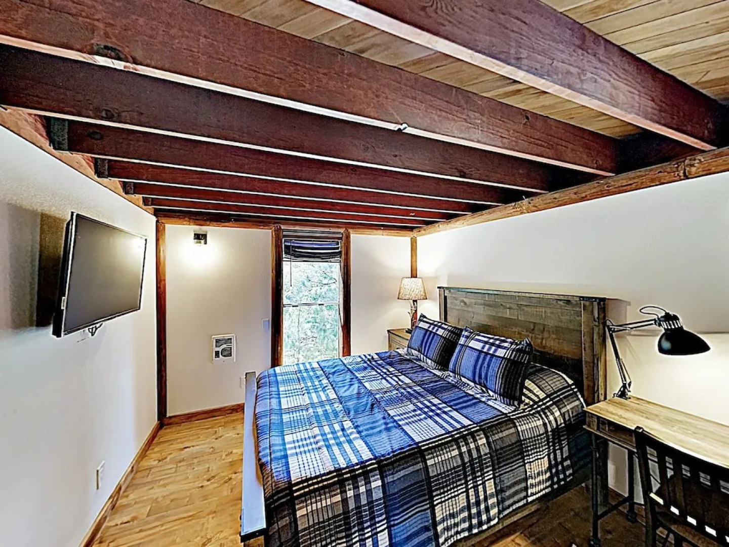 1370 Lake Arrowhead - 3 Br Home