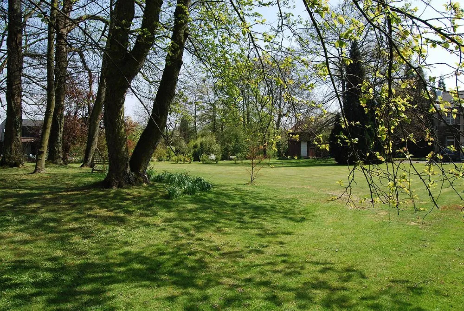 Le Château Des Ormes