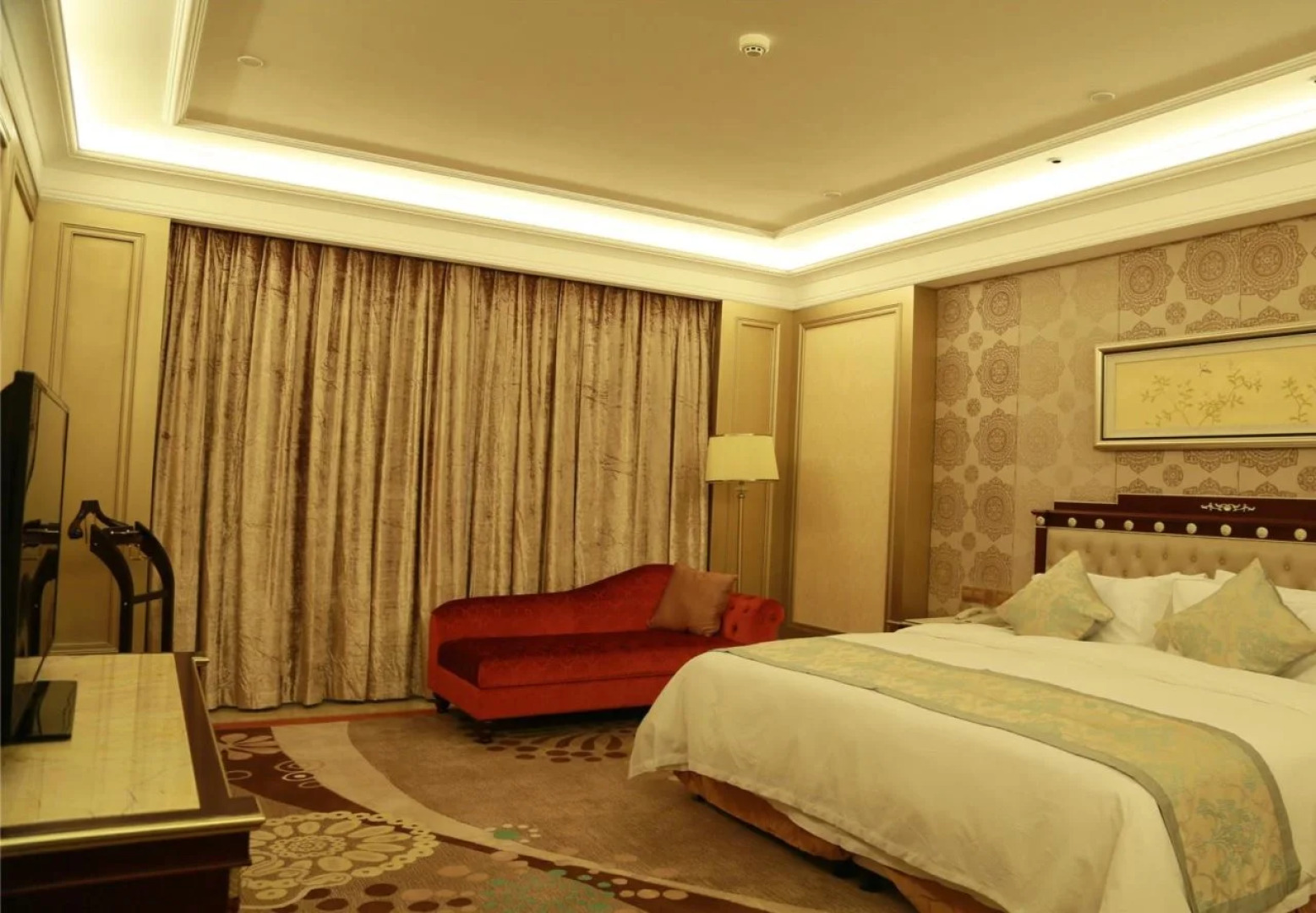 Canal Jinling Grand Hotel At Suqian