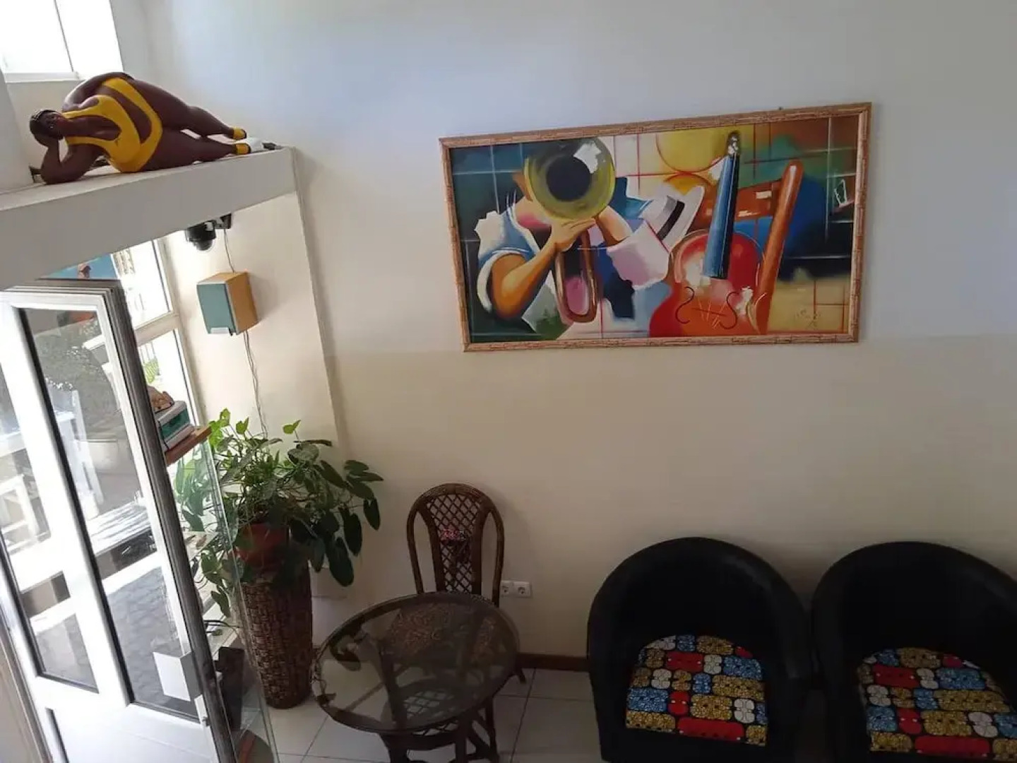 Room-very Comfortable bed in Mixed Dormi