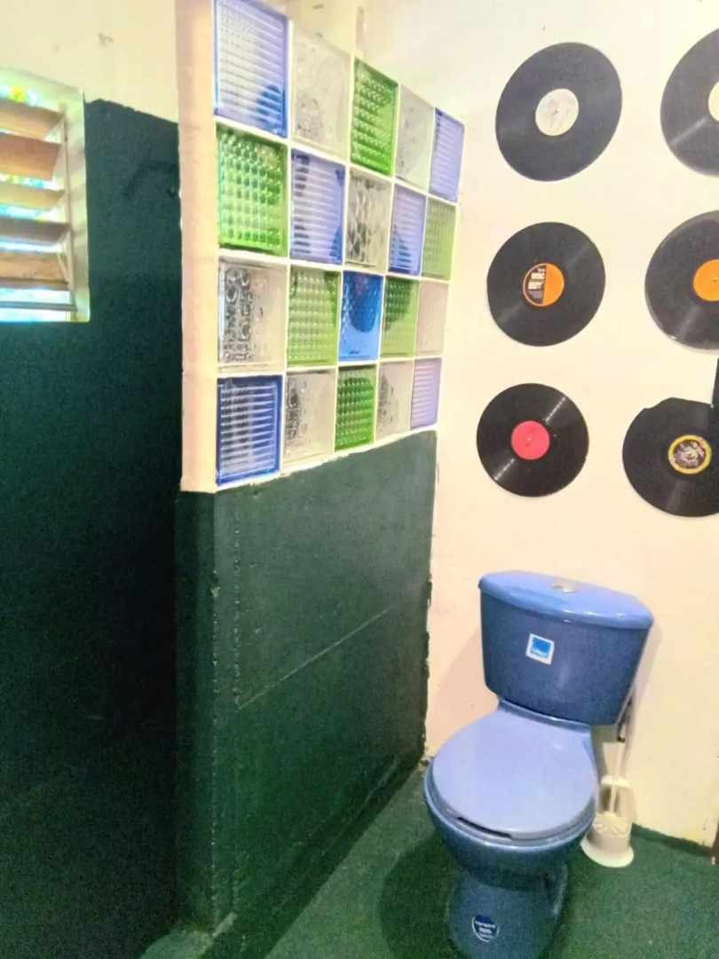 La Familia Guest House and Natural Farm