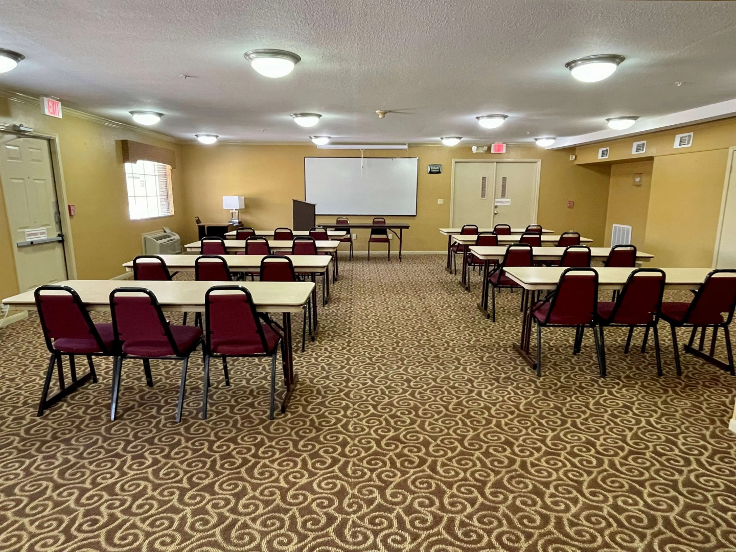 SureStay Hotel by Best Western Deer Park