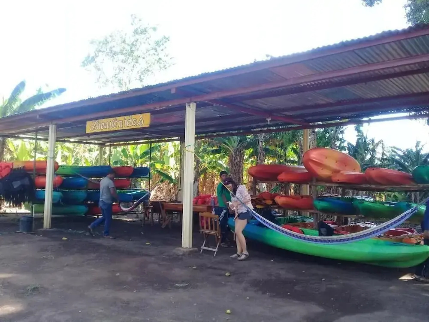 Inn Hospedaje BullShark