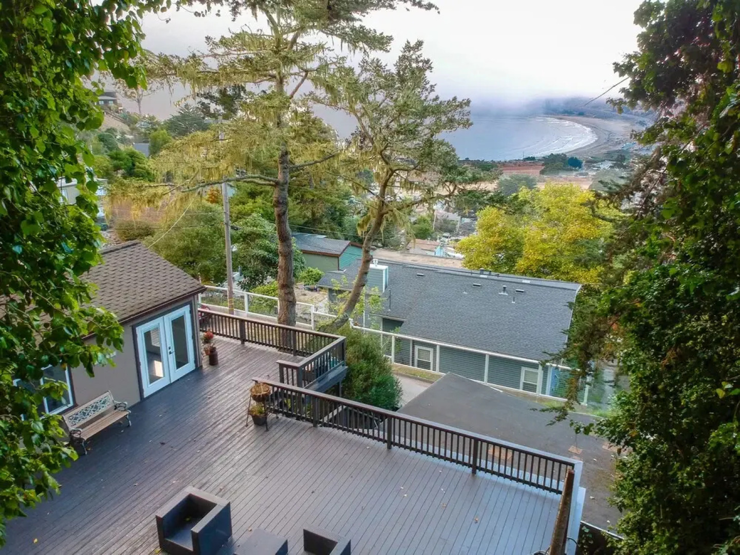 Marbella Lane Pedro Point Beach House with Hot Tub